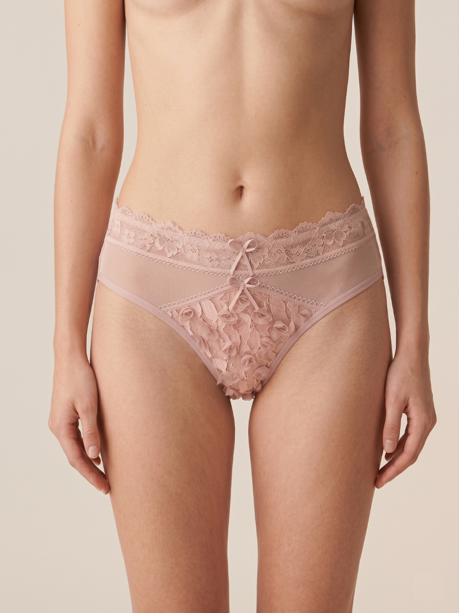 Pahta Aline Brief